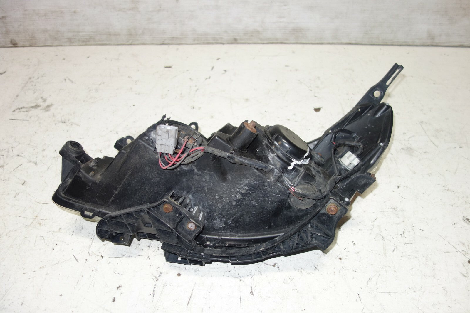 Subaru Forester Genuine Front Right Headlight Head Light SH5 2009-2013