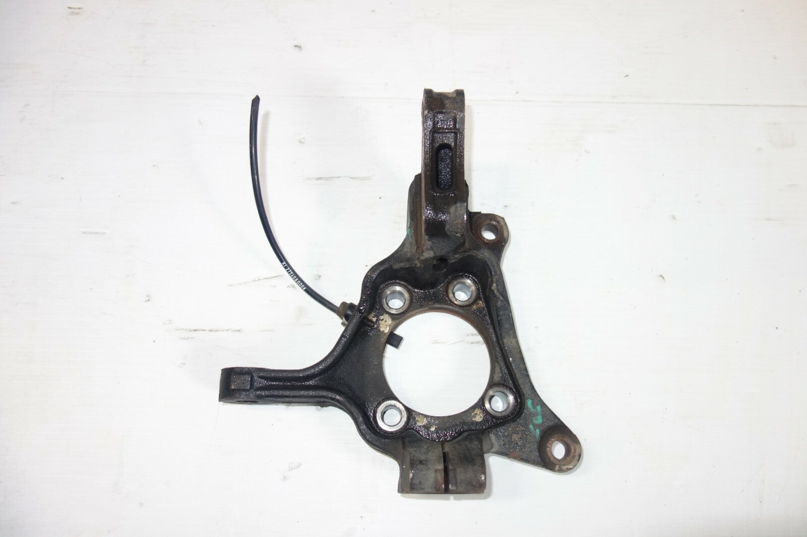 Subaru Legacy Knuckle Legacy Outback Knuckle Spindle Front OEM 2005-2014 L & R