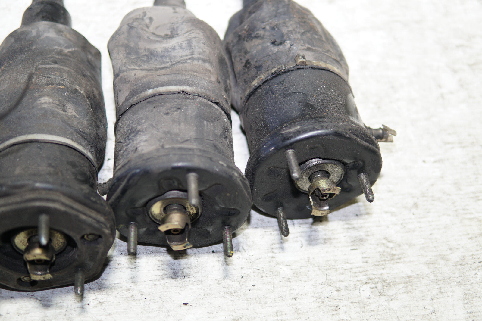 Lexus LS430 Front Rear Left Right Air Shocks Struts Absorbers 2001-2006 Pair JDM