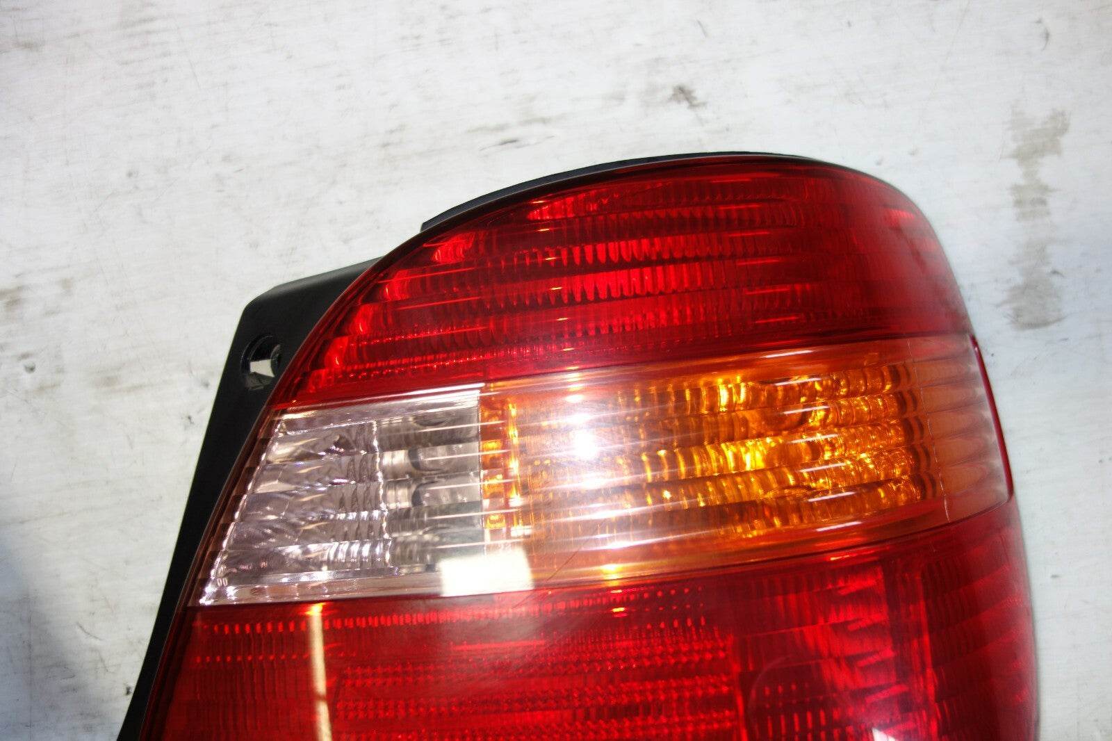 JDM 1998-2005 TOYOTA ARISTO LEXUS GS300  GS400 GS430 TAIL LIGHTS LAMPS SET