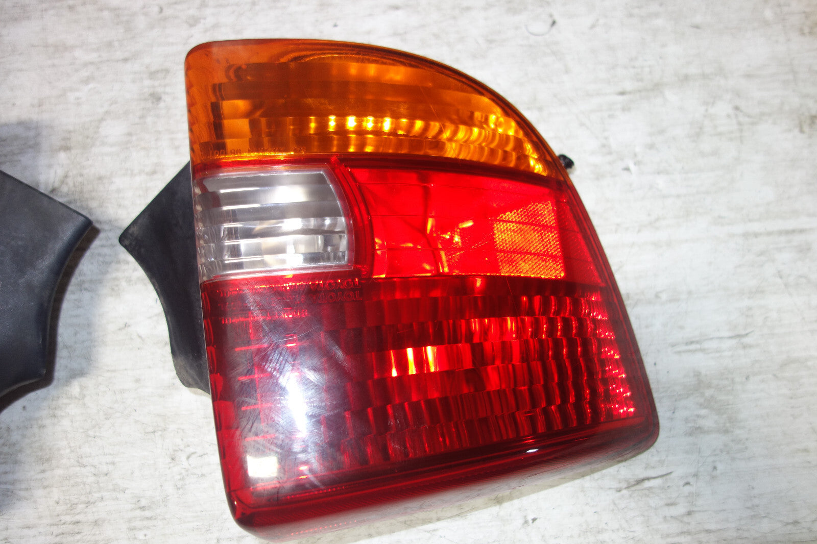 JDM Toyota Celica GT GT-S OEM Tail Lights Lamps 2001-2003 Spec ZZT231 ZZT230