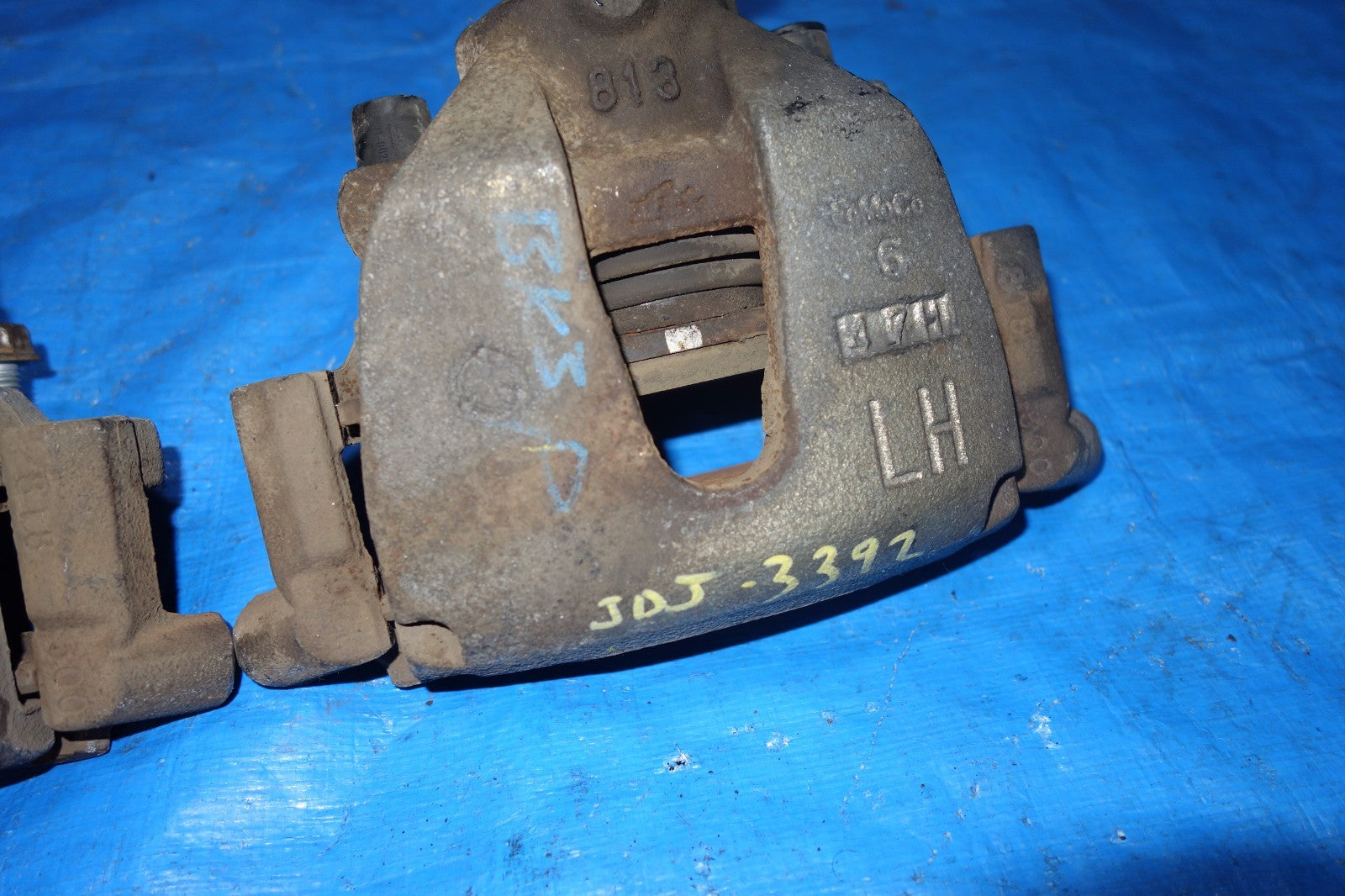 JDM Mazda 3 OEM 1 Piston Front Brake Calipers LH RH Pair Original 2004-2006