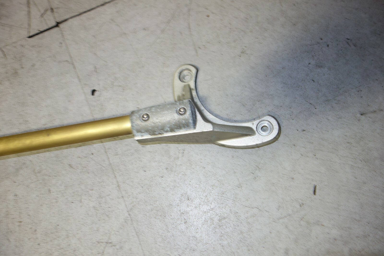 JDM Subaru Legacy STi Genome Front Strut Bar Brace BL5 BP5 Engine 2005-2009