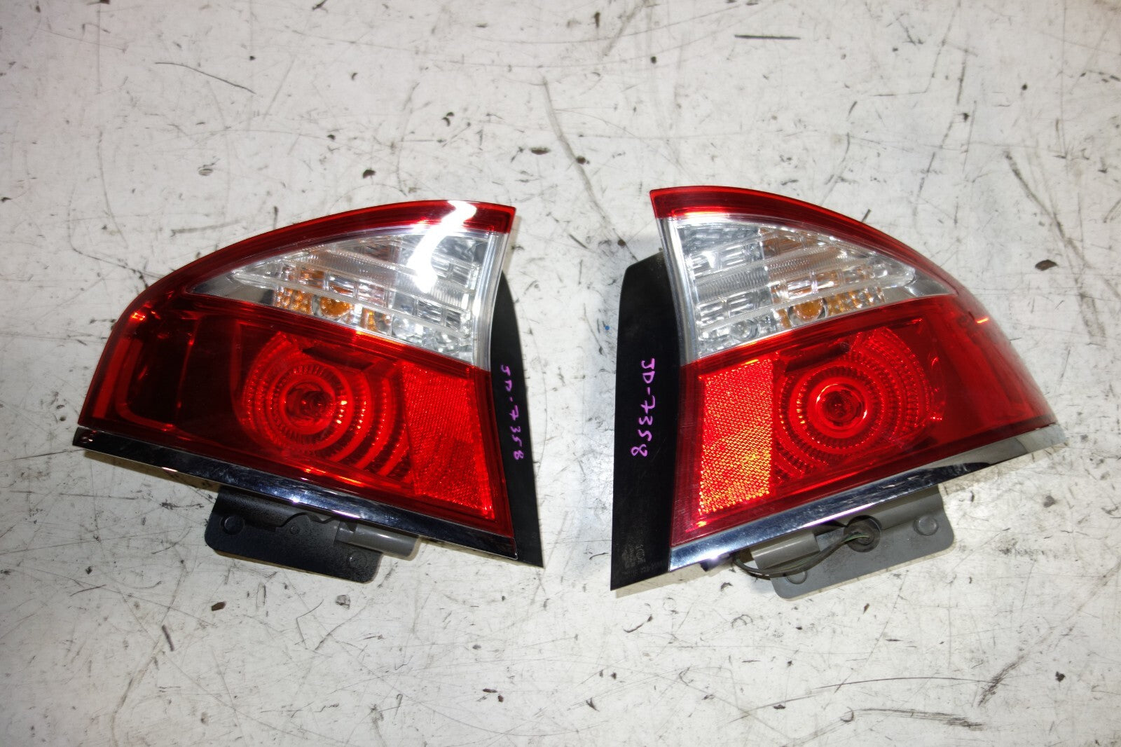 JDM SUBARU LEGACY BL5 OEM USED TAIL LIGHTS  LAMPS 4 DOOR SEDAN 2005-2009