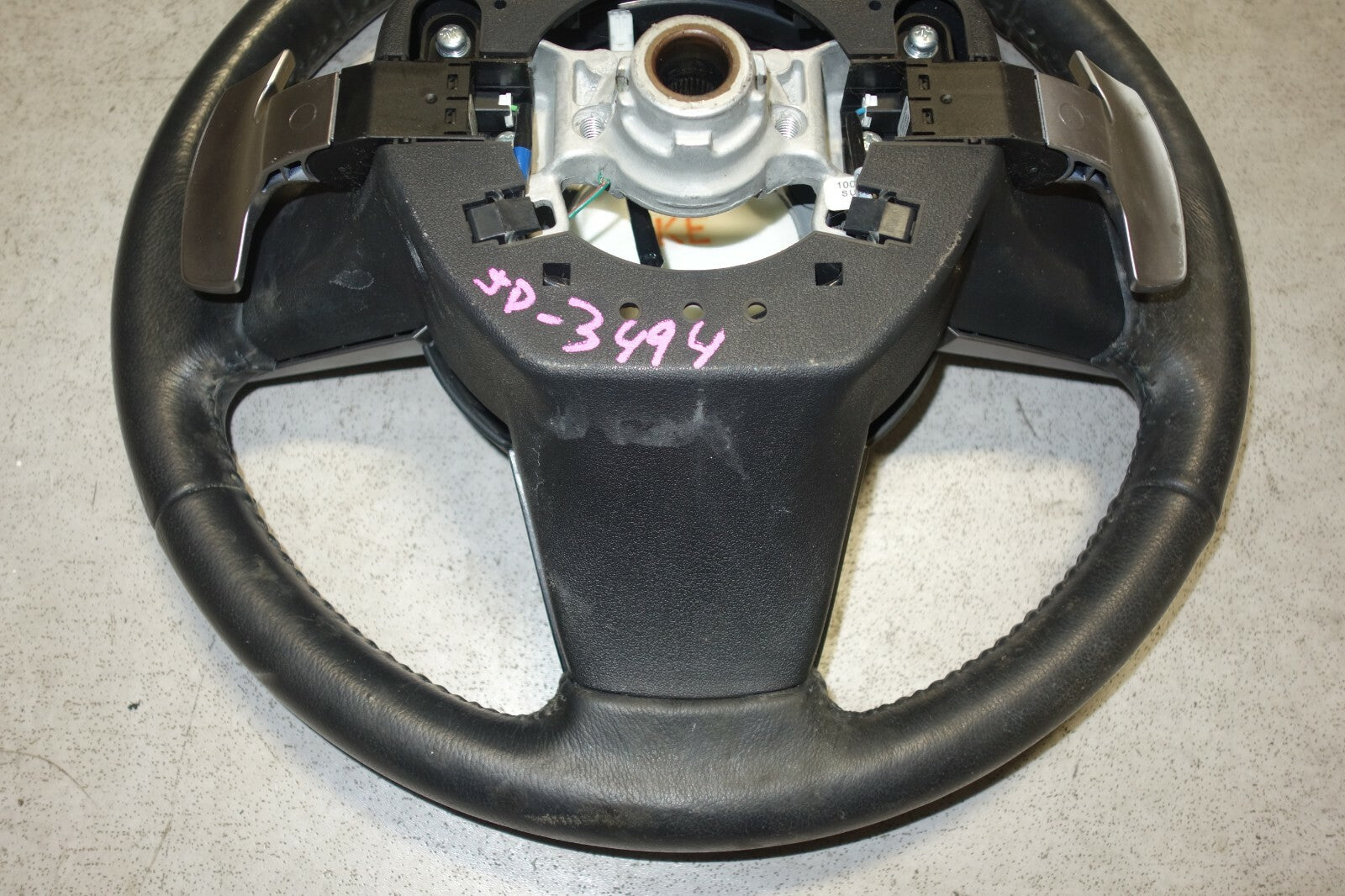 JDM 2010-2014 SUBARU LEGACY OUTBACK BR9 STEERING OEM WHEEL HUB 2010-2014 JD3494