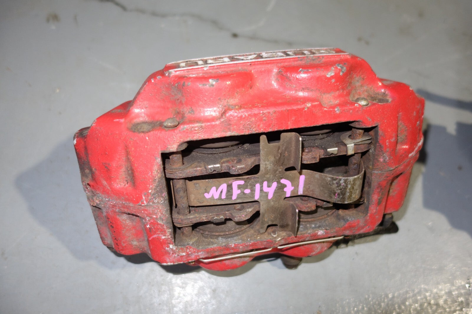 JDM SUBARU IMPREZA WRX STI OEM FRONT 4 POT BRAKE CALIPER PISTON LEAGACY FORESTER