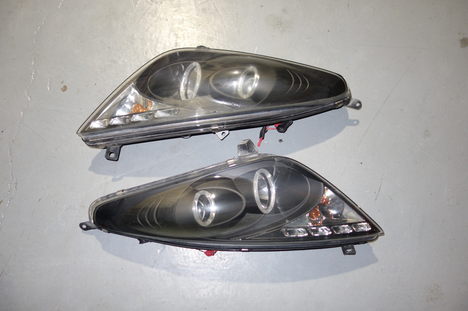 Toyota Celica Headlights Lights Head Lamps ZZT231 ZZT230 2000-2005 MF-1287