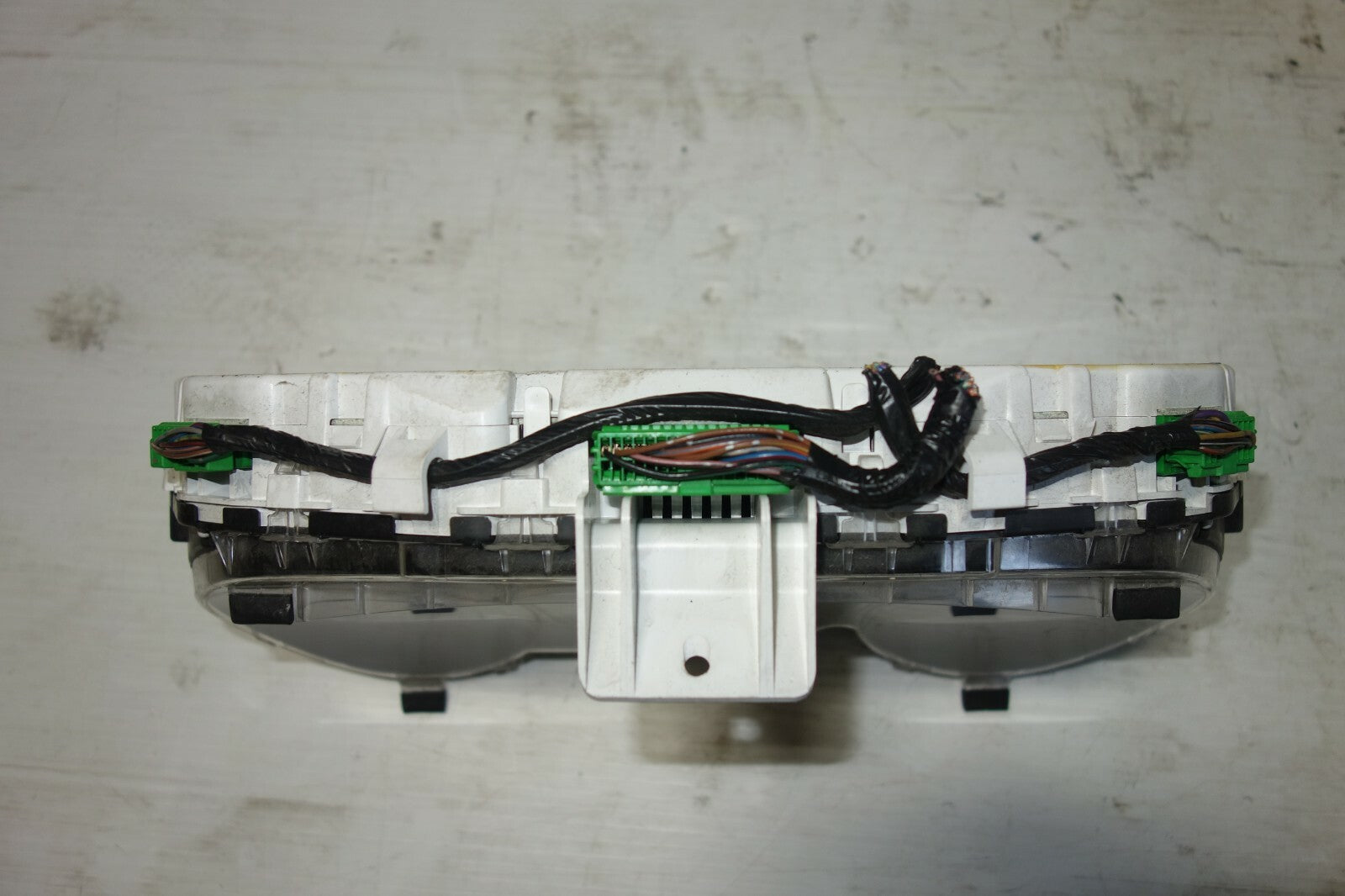 JDM SUBARU FORESTER SG5  MANUAL 5 SPEED GAUGE CLUSTER  SPEEDOMETER 2003-2008