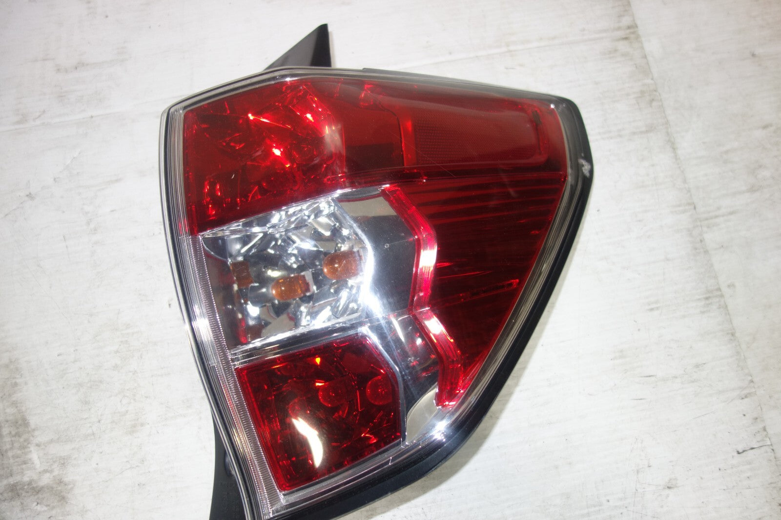 JDM 2009-2013 SUBARU FORESTER OEM USED TAIL LIGHTS TAIL LAMPS SH9 SH5 FORESTER