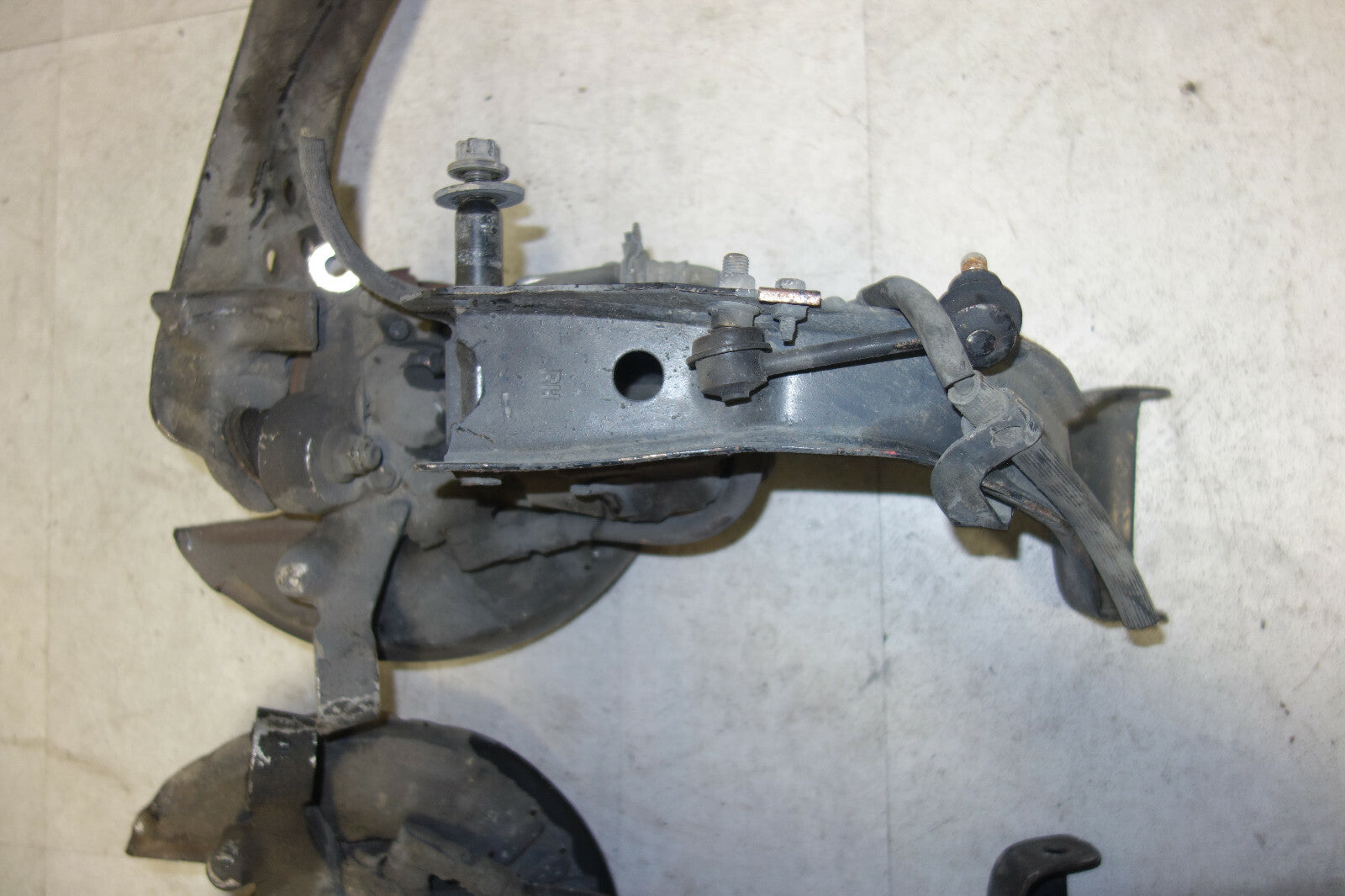 JDM Nissan 300zx Z32 Front Spindles Hubs Knuckles Bearings Lowers 1990-1996