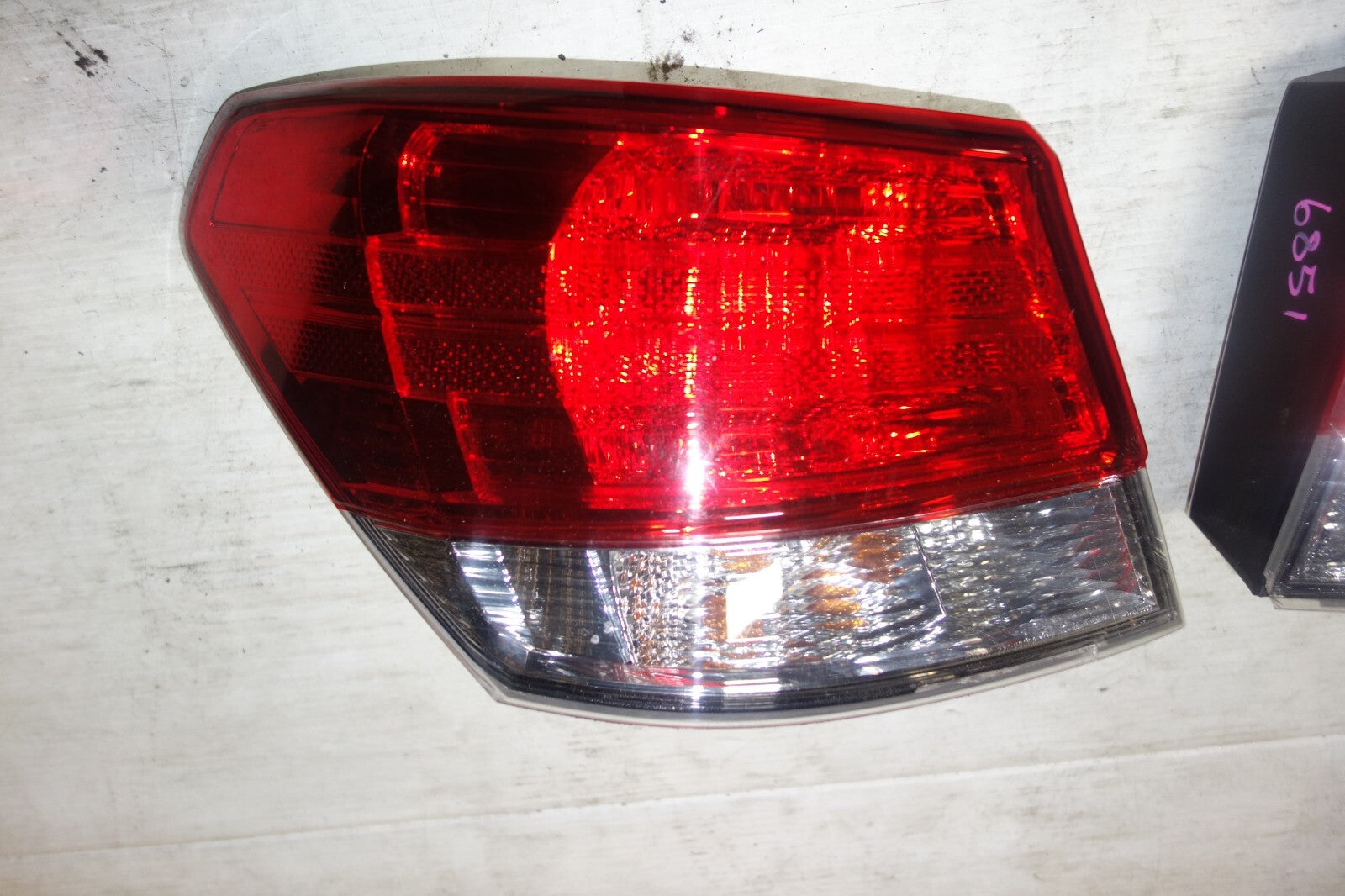 JDM SUBARU LEGACY OEM USED TAIL LIGHTS TAIL TAIL LAMPS BM9 BMM 2010-2014