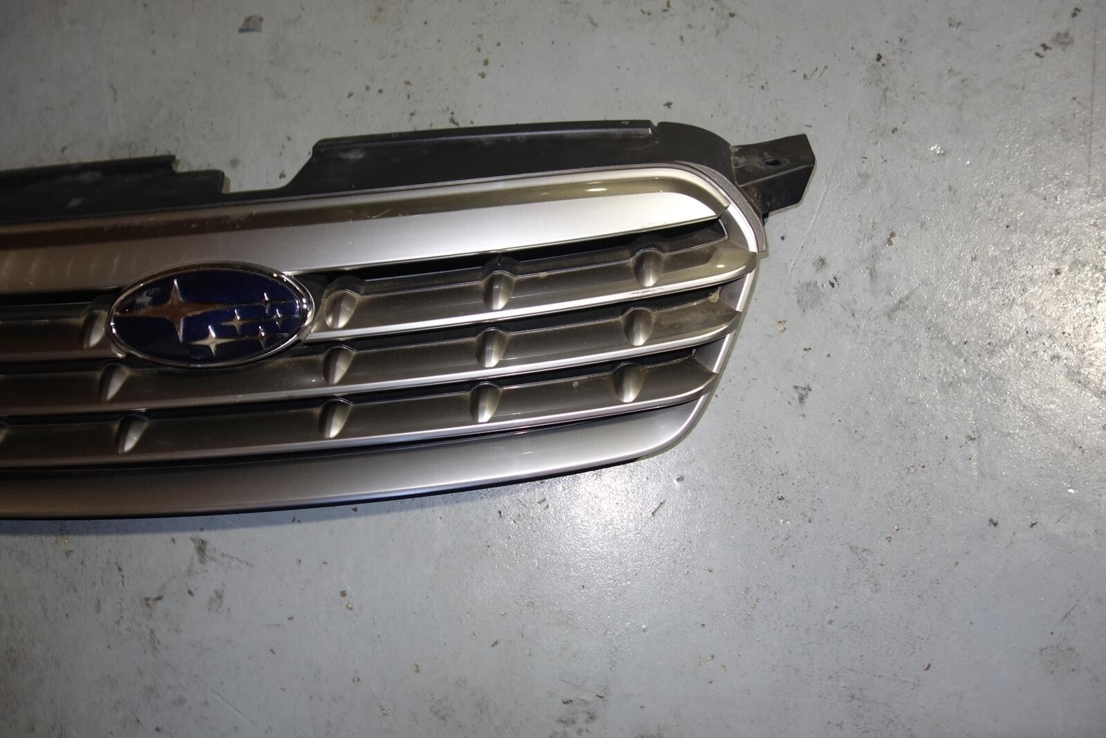 JDM Subaru Legacy Oem Grille BP5 BL5 2008-2009 MF-1616