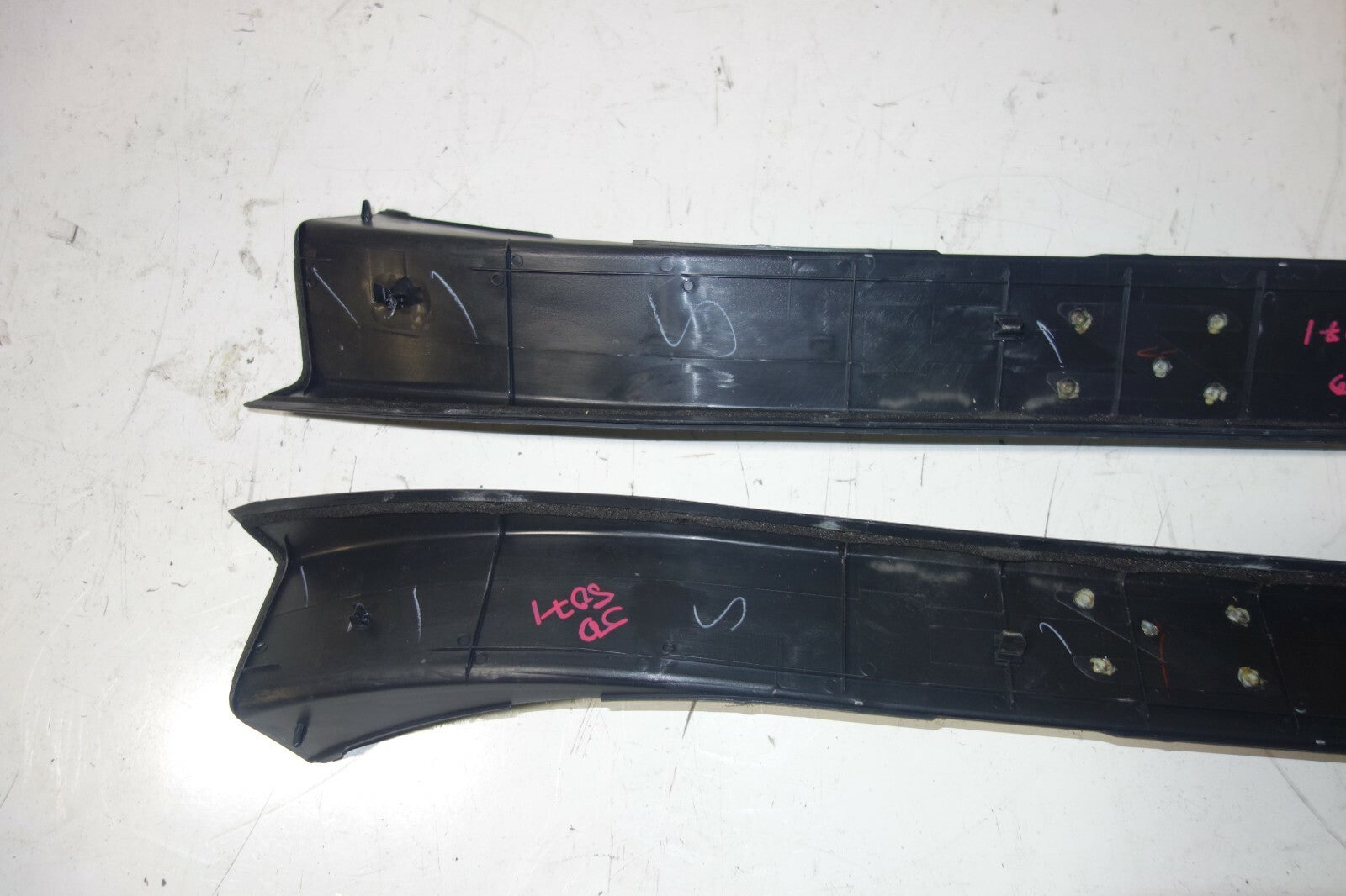 JDM Nissan 350z Z33 OEM Door Sills Side Steps Trim Panel 2003 2004 2005