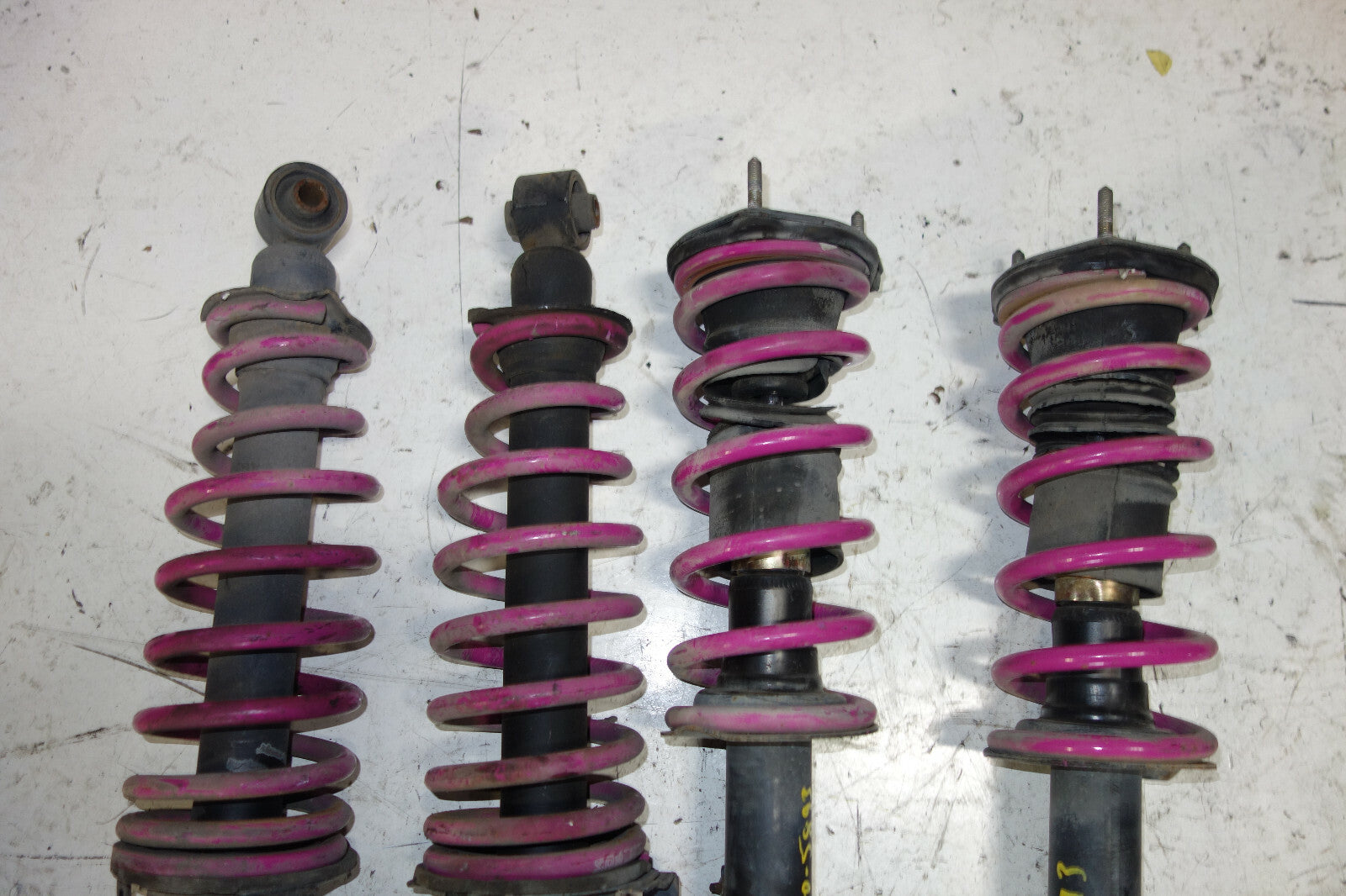 JDM Lexus IS300 Altezza SXE10 OEM Shocks Struts Low Springs Suspension 2001-2005