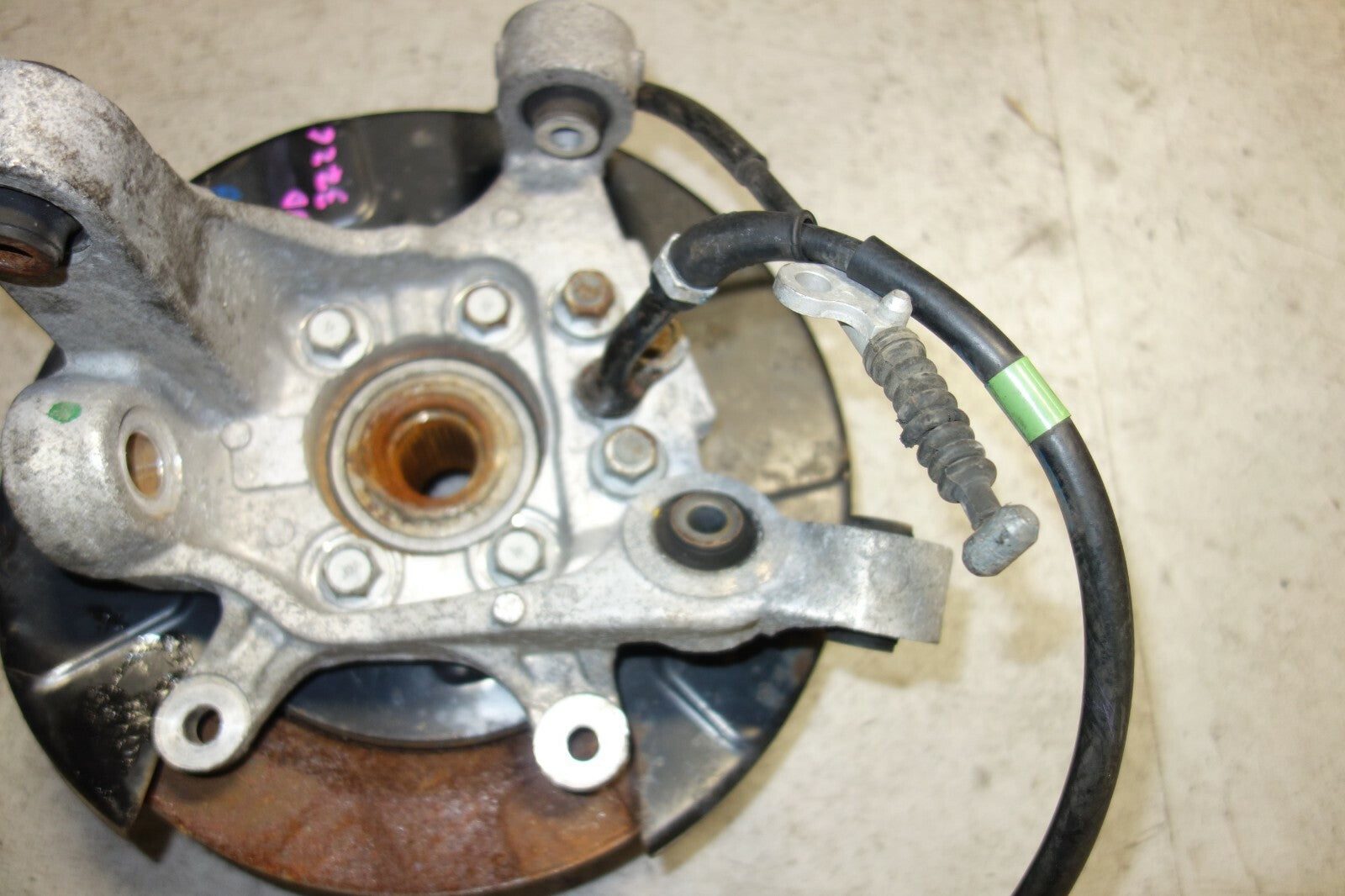 JDM Infiniti M35 M45 Rear Right Spindle Knuckle Hub Bearing Wheel OEM 2006-2010