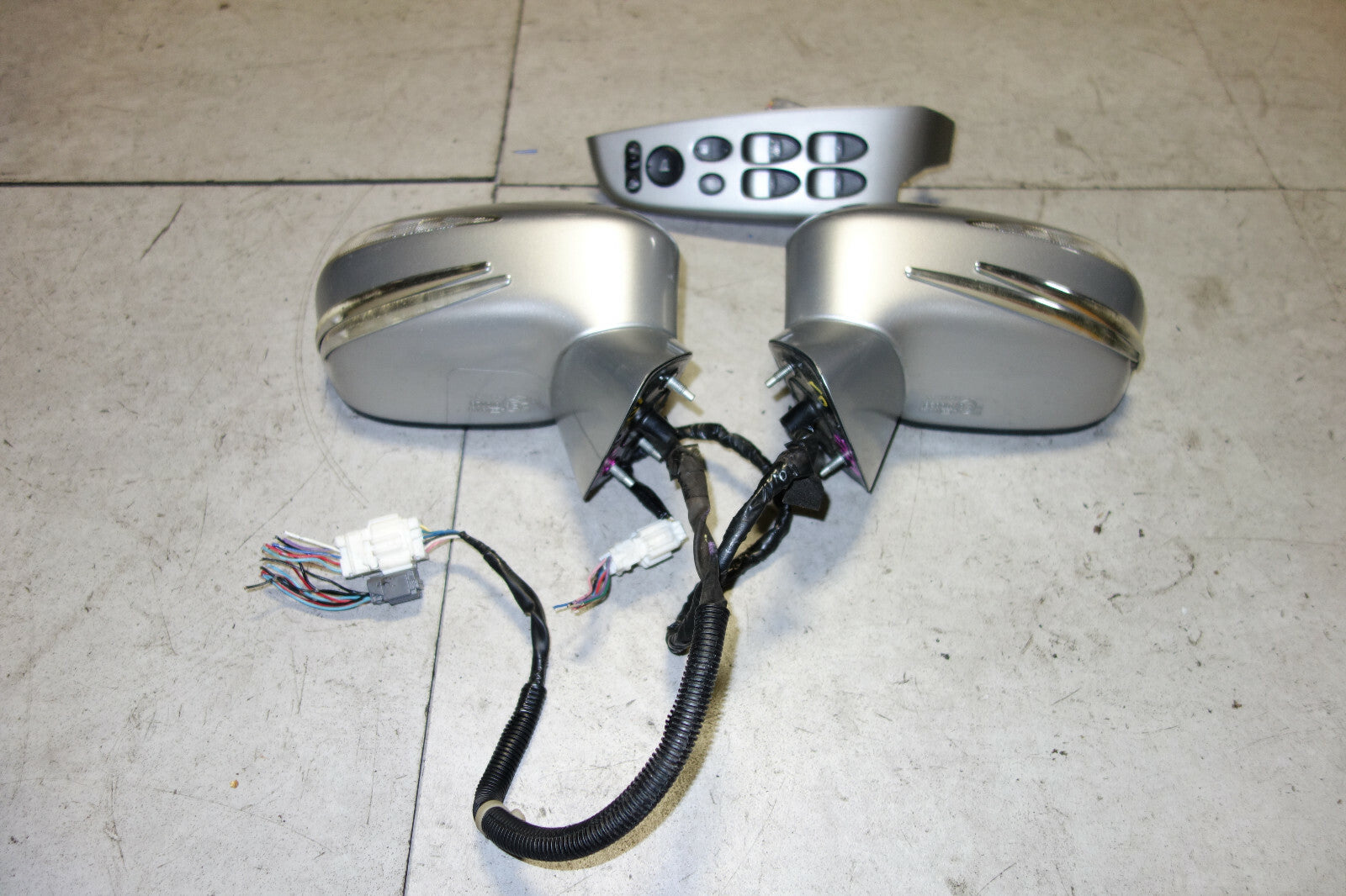 JDM Honda Civic CSX FD1 FD2 Power Folding Mirrors w/ Signal Lights 2006-2011 OEM