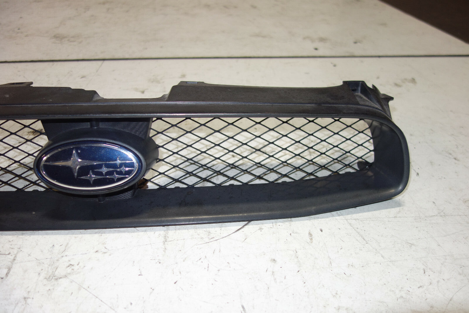 JDM Subaru Impreza WRX STi Outback Sport TS RS Front Grille 2004-2005 Grill V8