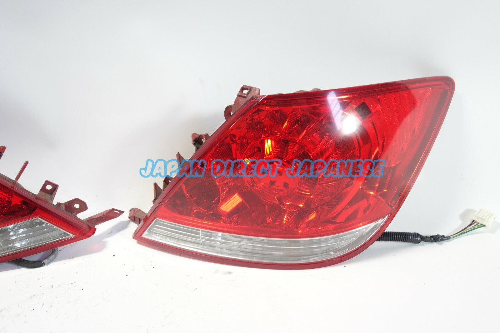 2005-2008 Acura RL Tail Lights Taillights Pair Right & Left KB1