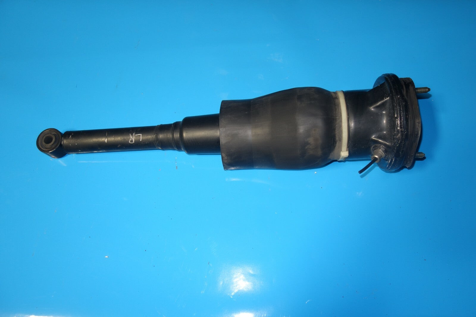 Lexus LS430 Rear Left Driver Side Air Shock Strut Absorber 2001-2006 JDM