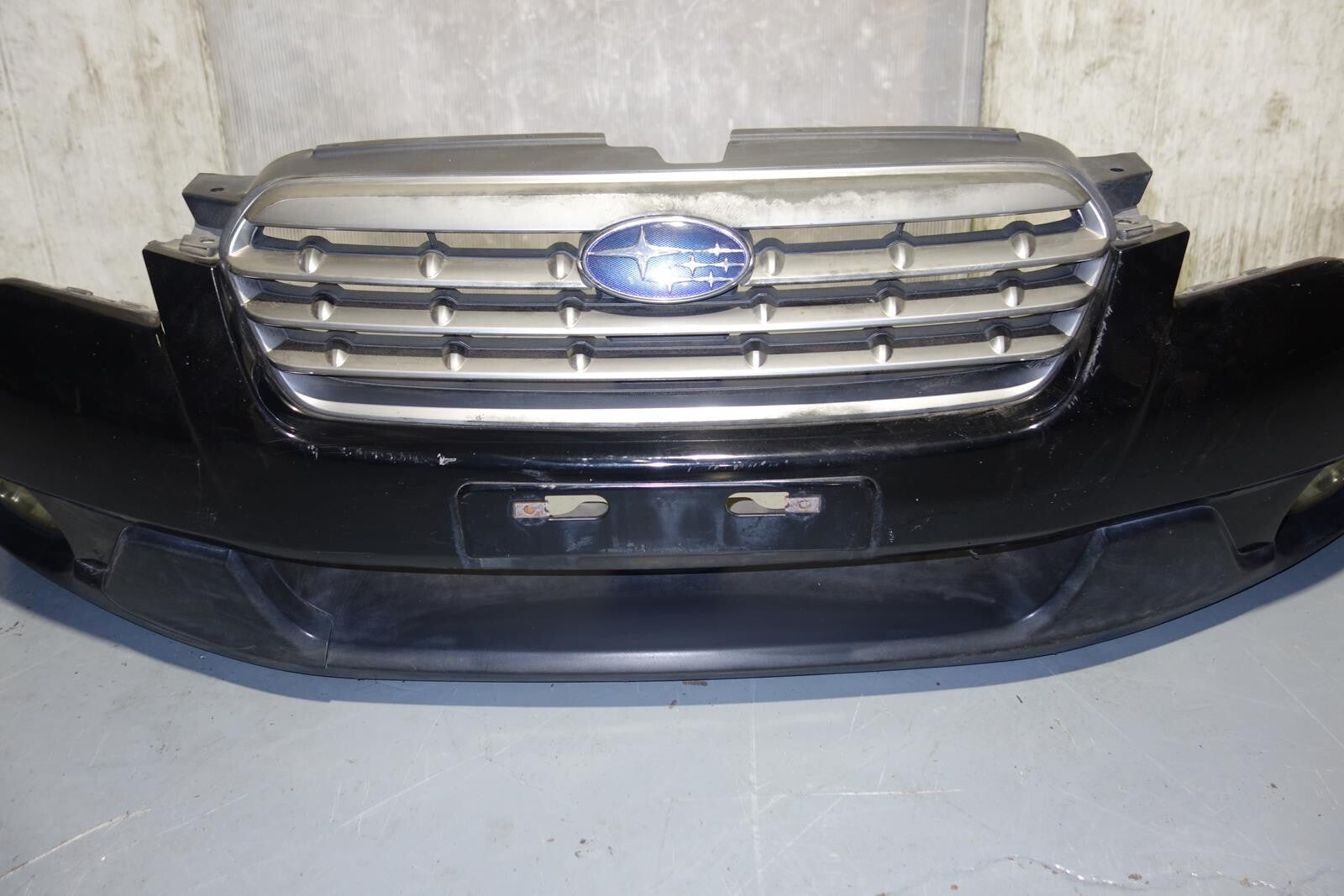 JDM 2008-2009 SUBARU LEGACY FRONT BUMPER WITH FOG LIGHTS REBAR GRILLE BP9