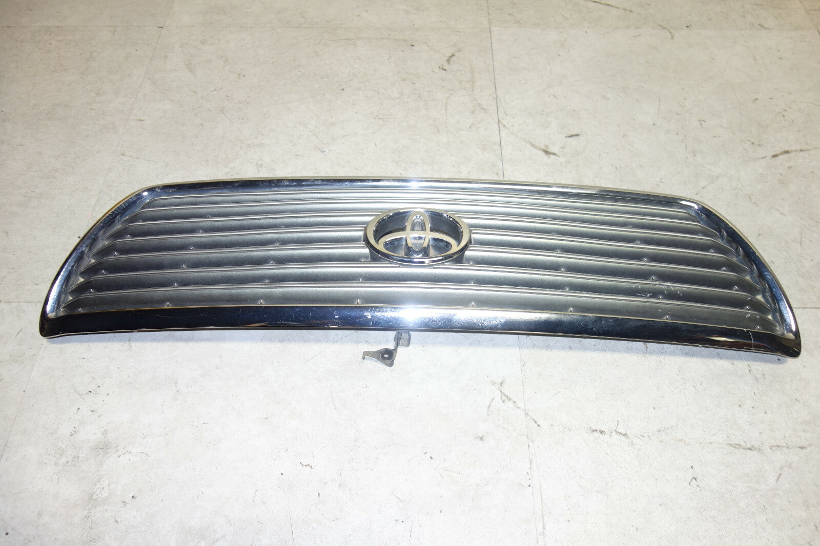 JDM Lexus LS430 / Toyota Celsior Front Grille Grill 2001-2003 UCF31 UCF30