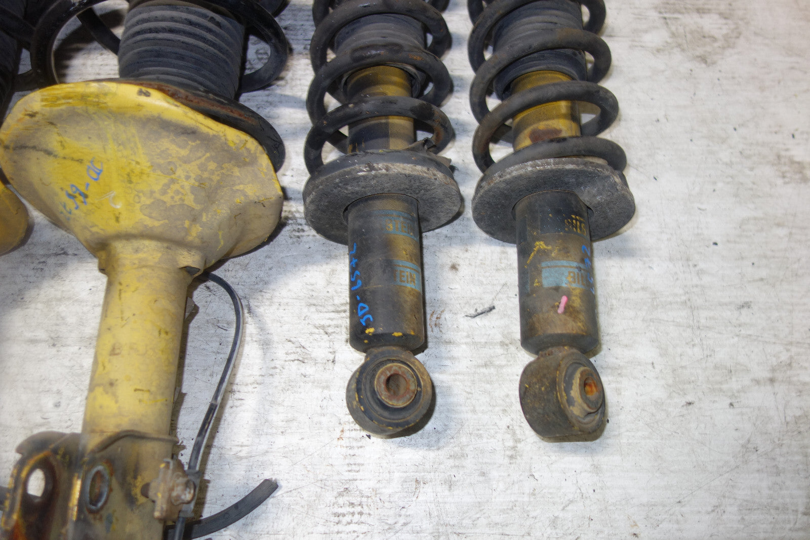 JDM Subaru Legacy Bilstein Front Shocks Coil Springs Strut Suspension 1998-2004