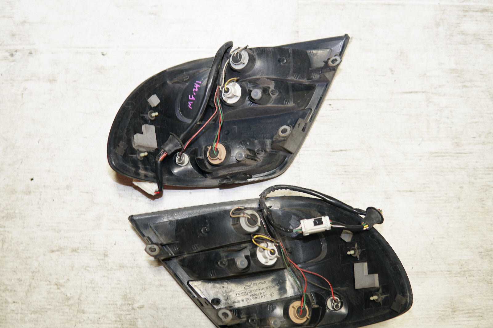 JDM Subaru Impreza WRX STi Outback Sport Wagon Tail Lights Lamps 2002-2003 V7