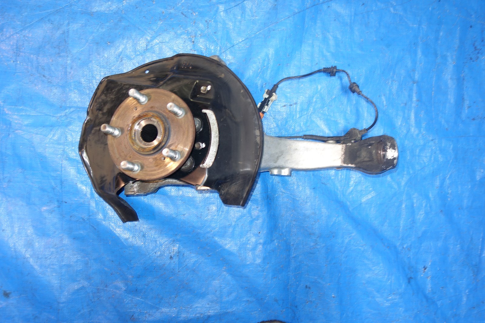 Acura RL Front RH Right Side Wheel Hub Bearing Knuckle Spindle Hub 2005-12 JDM