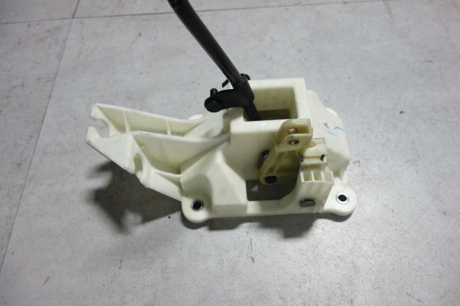 JDM Acura RSX Shifter Box Shift Box DC5 2002-2006 5 Speed 6 Speed 2002-2006 OEM