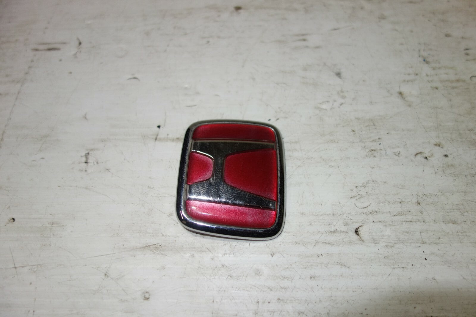 JDM Acura Honda Integra Type R Rear Emblem H Red Genuine ST8 ST7 1994-2001