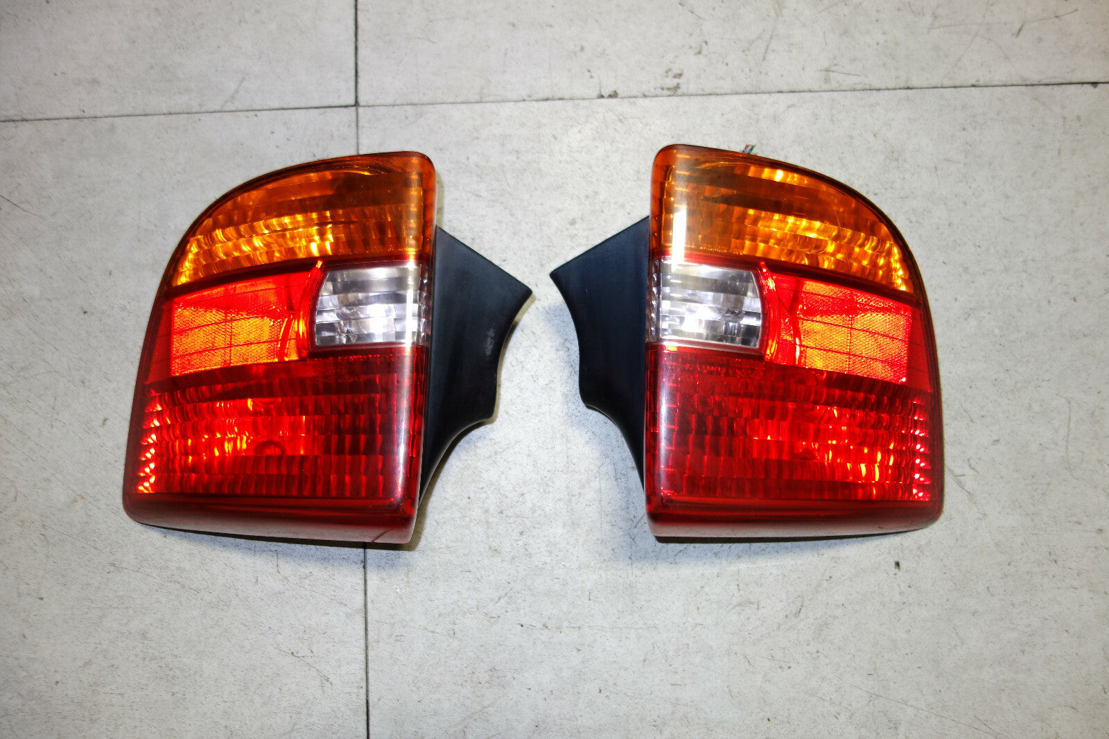 JDM Toyota Celica GT GT-S OEM Tail Lights Lamps 2001-2003 Spec ZZT231 ZZT230