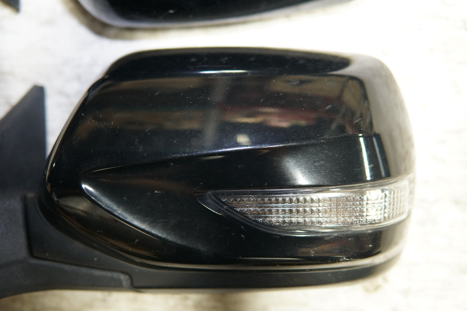 JDM 2010-2014 Subaru Legacy BR BM Power Folding Mirrors + Signal Lights OEM