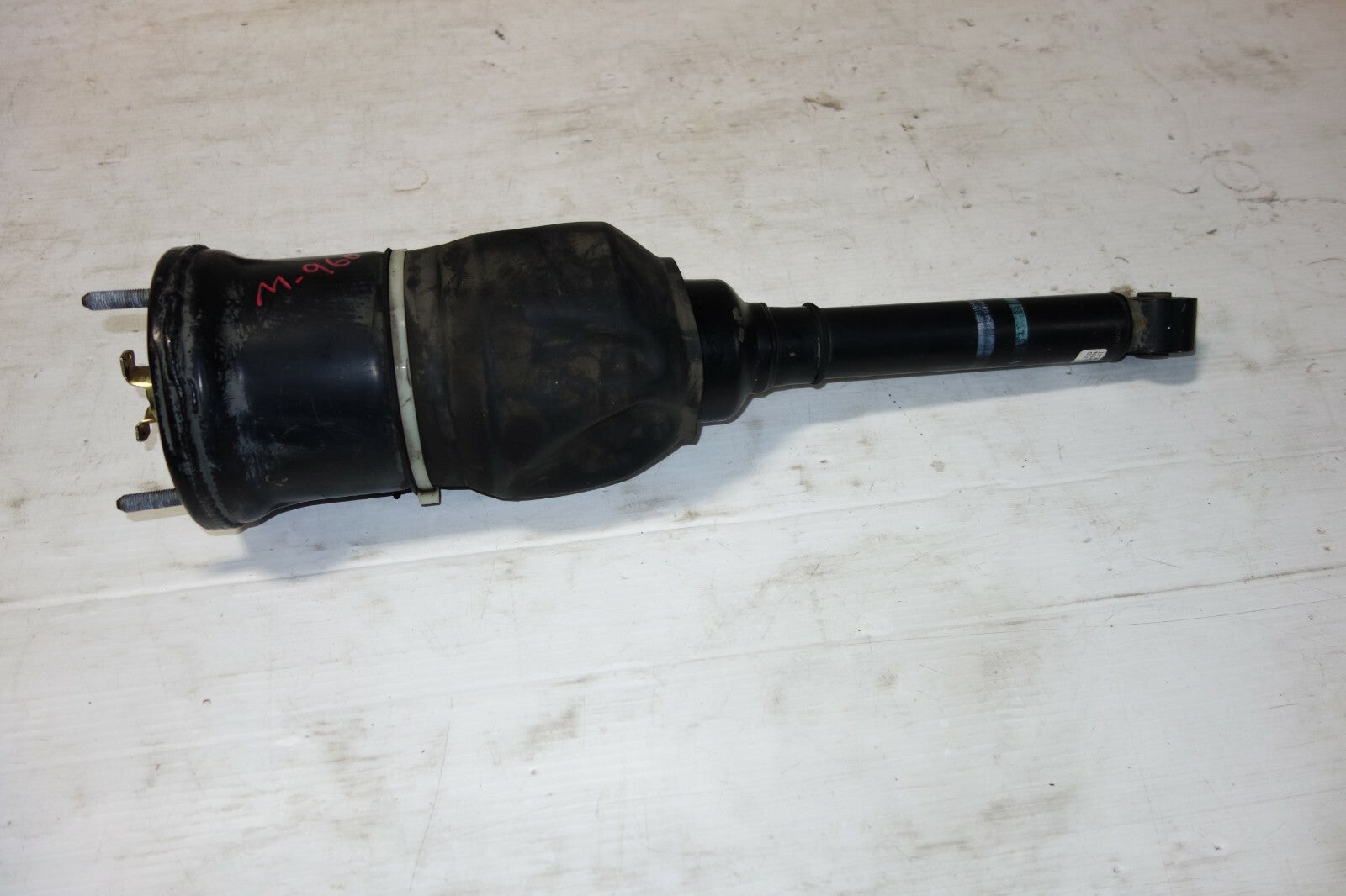 JDM 2004-2006  LEXUS LS430 OEM FRONT AIR SHOCK STRUT LEFT SUSPENSION (FITS:LS430