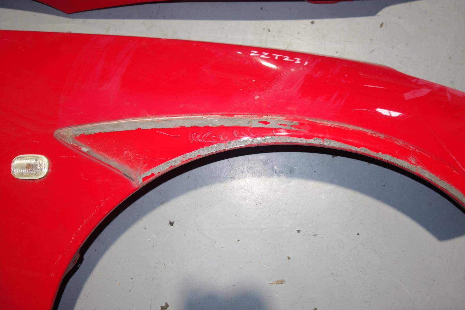 JDM Toyota Celica GT GT-S Fenders 2000-2005 OEM ZZT231 ZZT230
