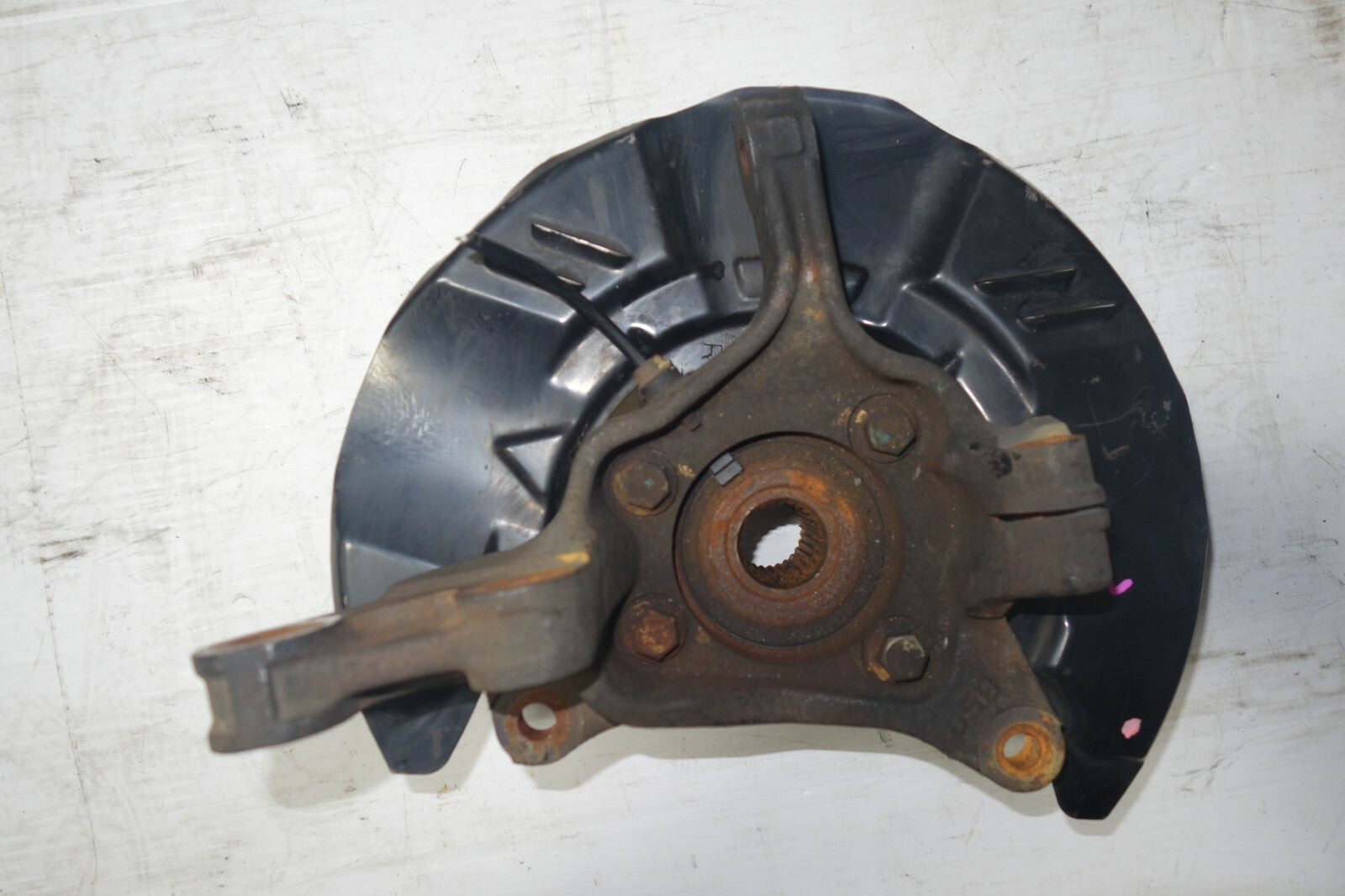 JDM 05-09 SUBARU OUTBACK OEM FRONT LEFT KNUCKLE HUB SPINDLE BP BE SUSPENSION JDM