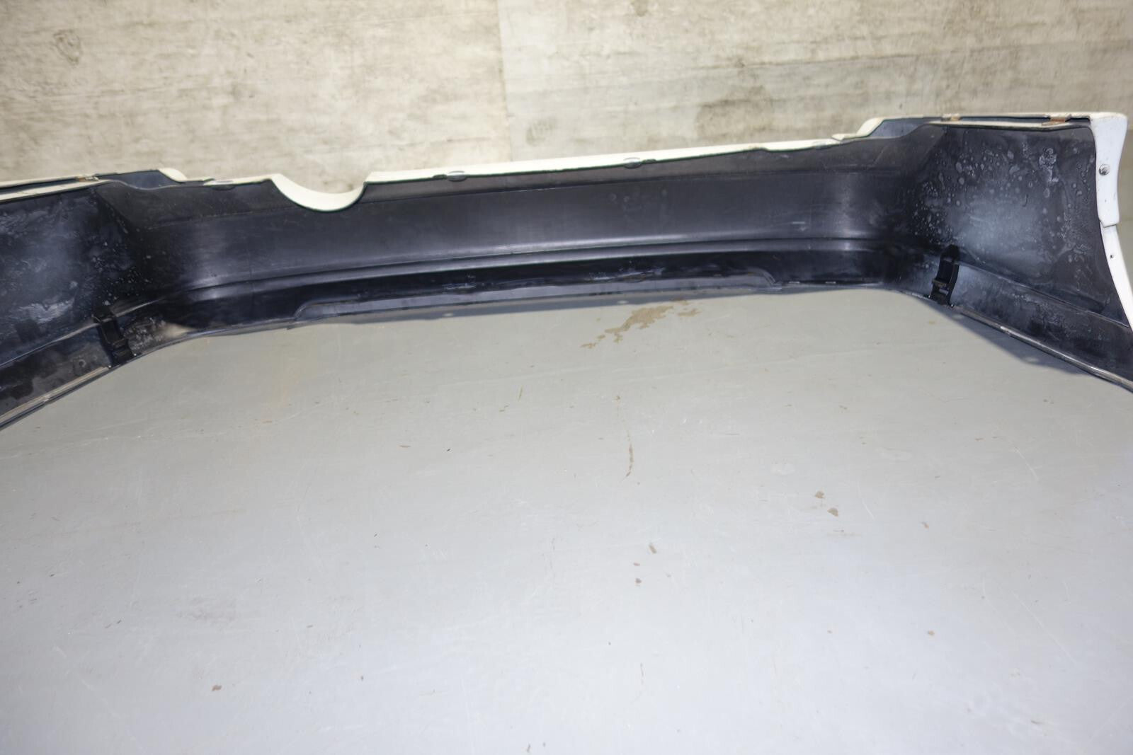 JDM Subaru Legacy BE5 Rear Bumper Cover & Spats Valances OEM 2000-2004 Sedan
