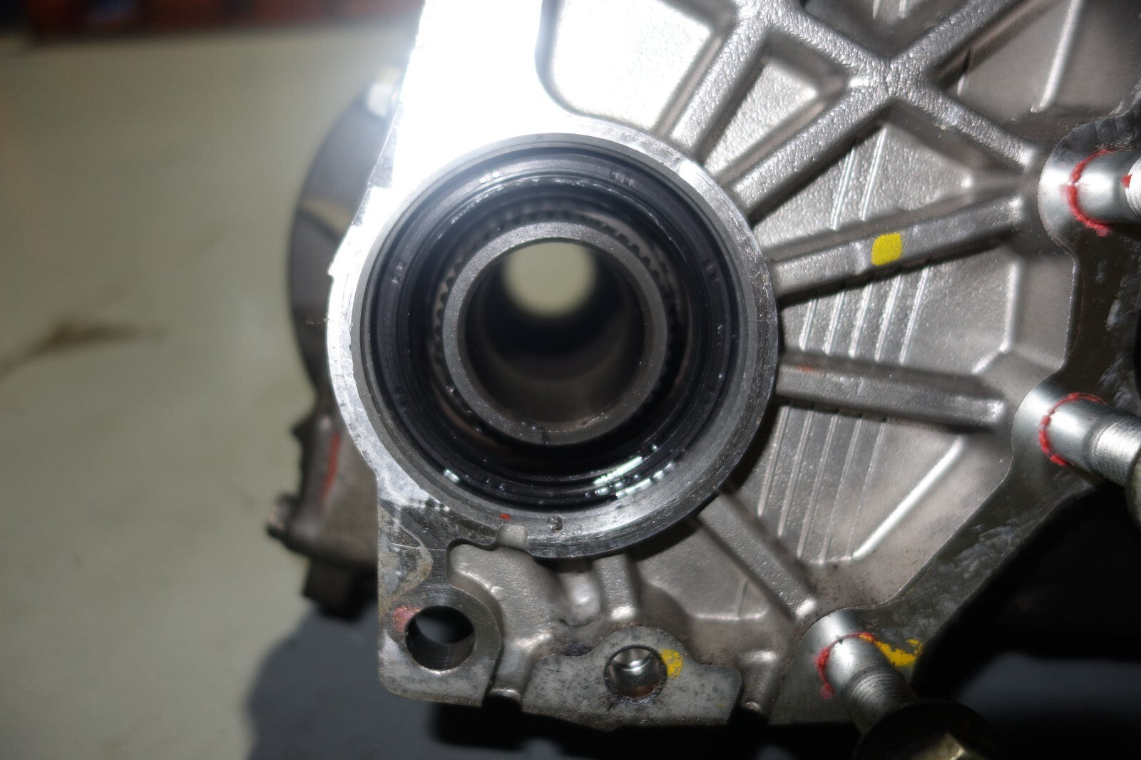 JDM 2011-2019 TOYOTA SIENNA TRANSFER CASE DIFFERENTIAL 2GR 3.5L  LOW MILEAGE