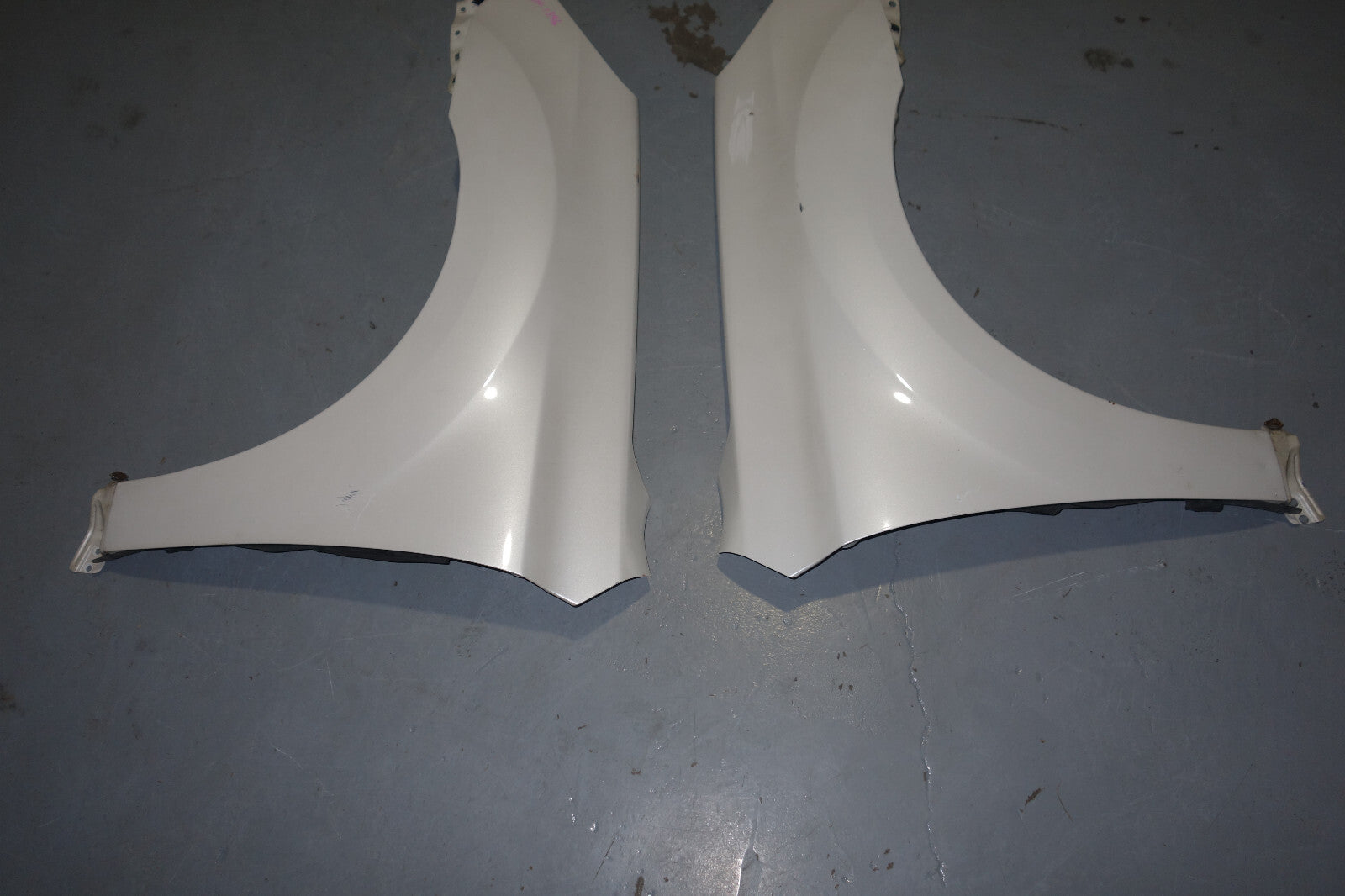 JDM Subaru Legacy Fenders Sedan Used OEM Genuine 2010 2011 2012 2013 2014 BM9