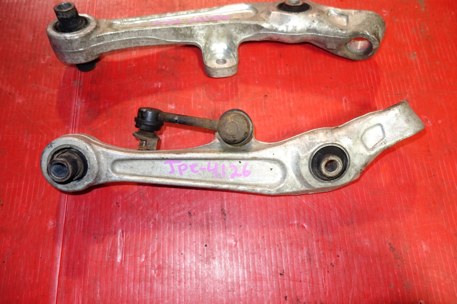 JDM Infiniti G35 / 350z Front Lower Forward Control Arms Ball Joints 2003-2009