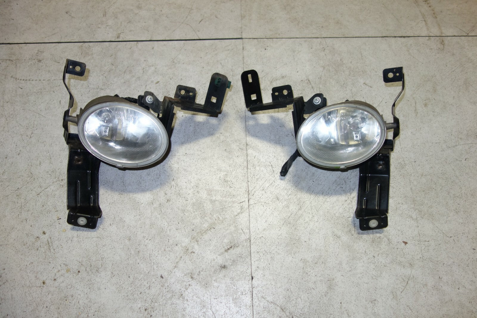 JDM 05-08 ACURA RL OEM FOG LIGHTS KB1 GENUINE FOG LAMPS LEFT & RIGHT ORIGINAL