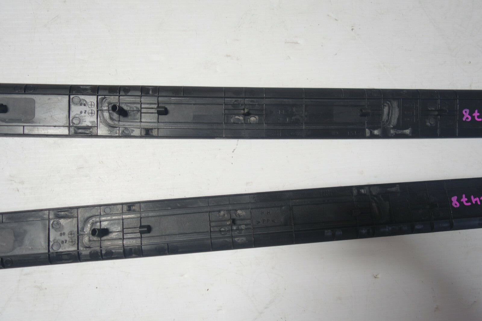 JDM 2004-2008 GENUINE MAZDA RX8  OEM DOOR SILLS TRIM SCUFF PLATES SIDE STEPS