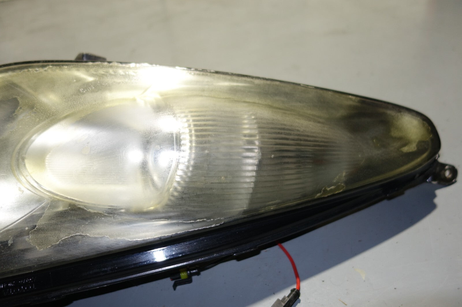 JDM Toyota Celica Genuine OEM Headlight Halogen Right side zzt231 2000-2005