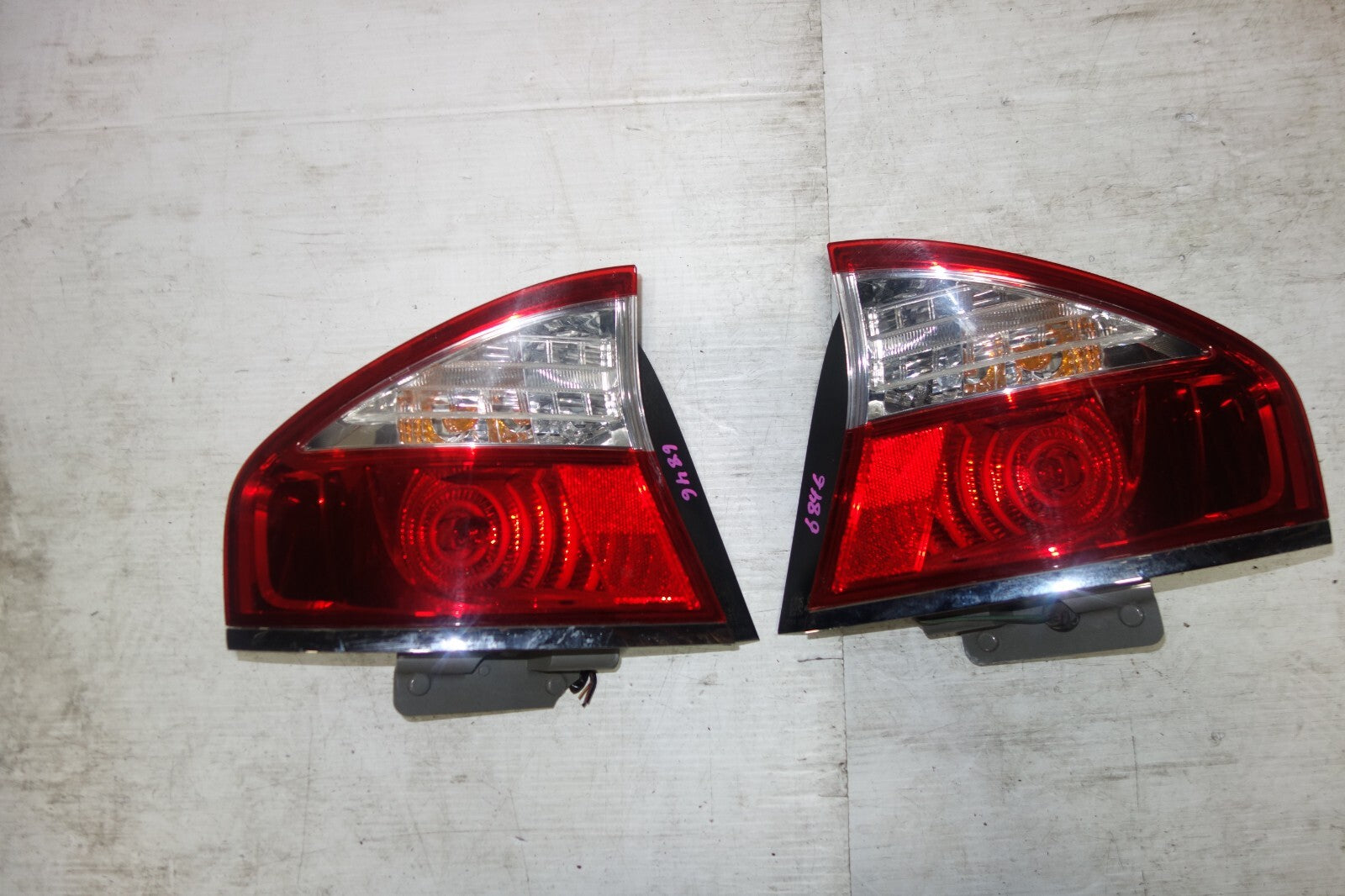 JDM SUBARU LEGACY BL5 OEM USED TAIL LIGHTS  LAMPS 4 DOOR SEDAN 2005-2009
