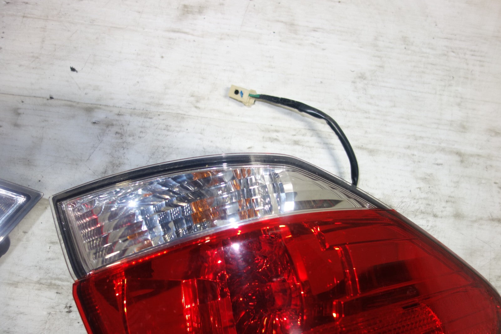 JDM Subaru Legacy BR9 Wagon Taillights Tail Lamps 2010 2011 2012 2013 2014