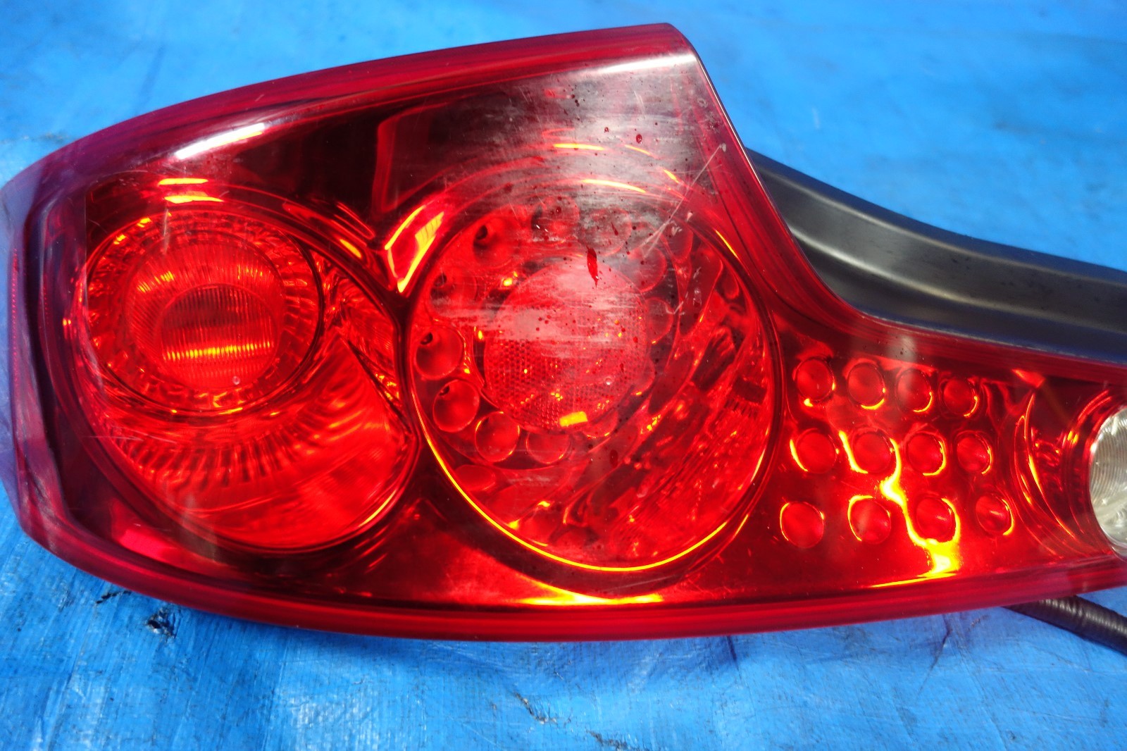 JDM Infiniti G35 Coupe OEM Tail lights Lamps Left & Right CPV35 2003-2005 #3204