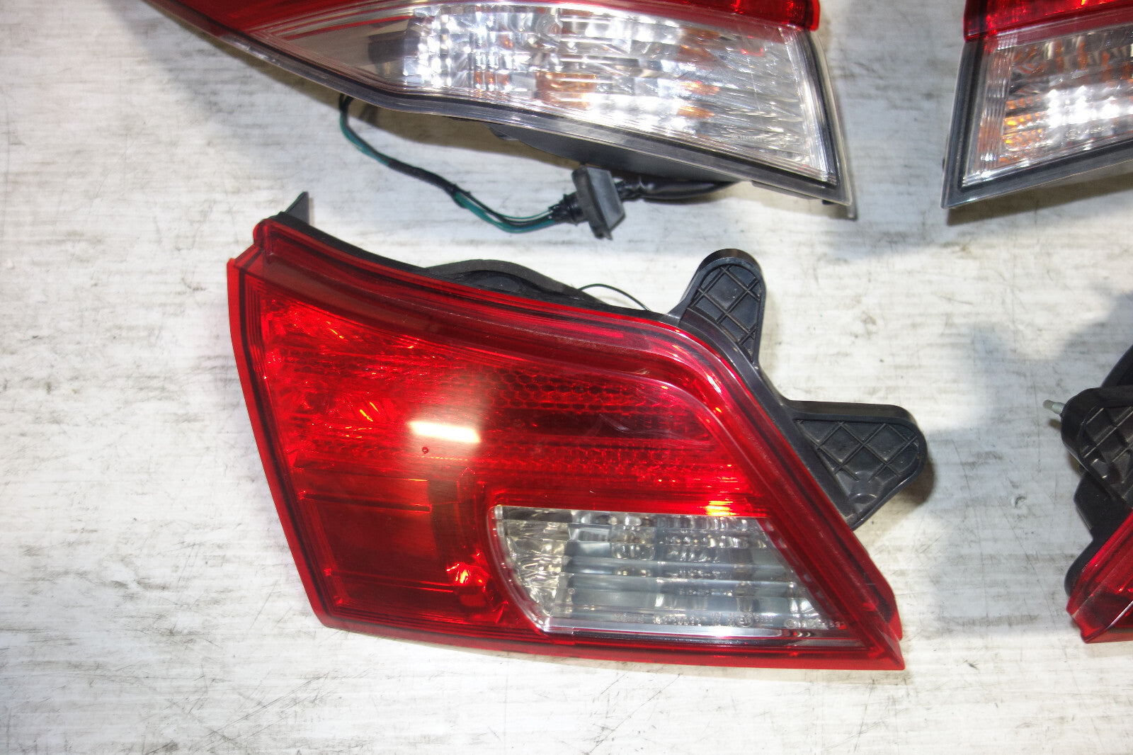 JDM Subaru Legacy Outback BR9 BRM Wagon Tail Lights Lamps 2010-2014