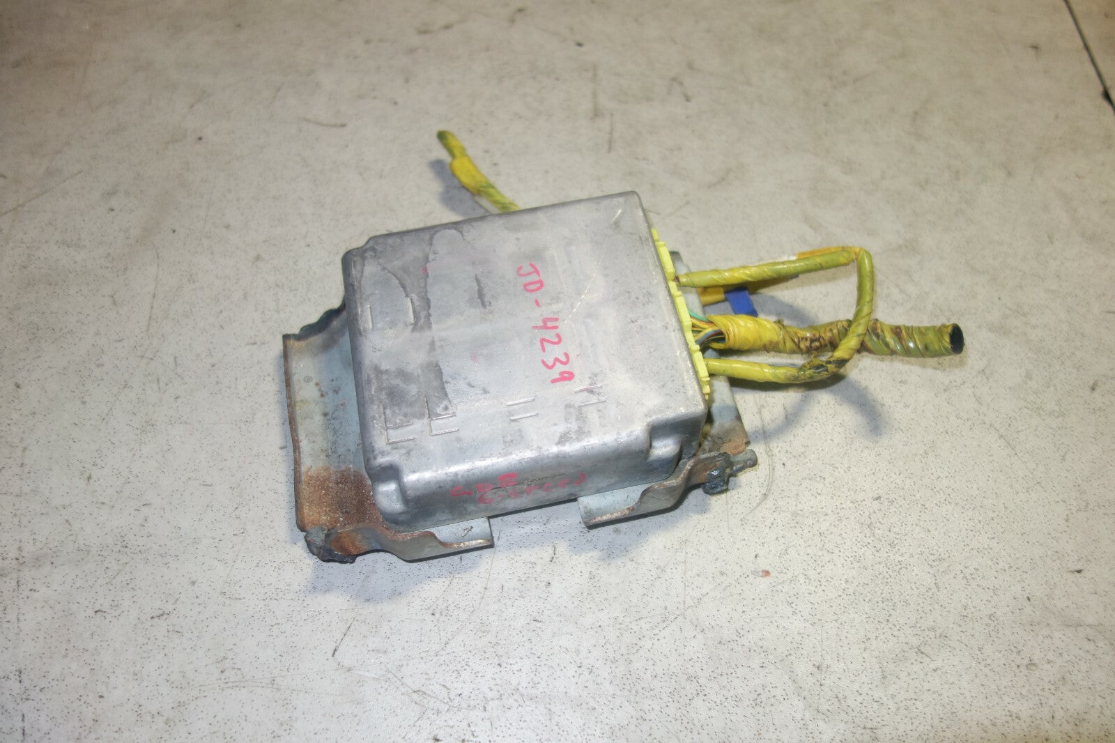 JDM Subaru Impreza WRX STi SRS Airbag ECU Control Unit 98221FE000 GDB 2002-2003
