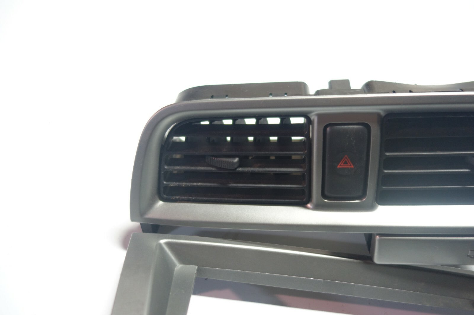 2002-2005 JDM Subaru Impreza WRX STi Climate Control Dash Vents Console GDB