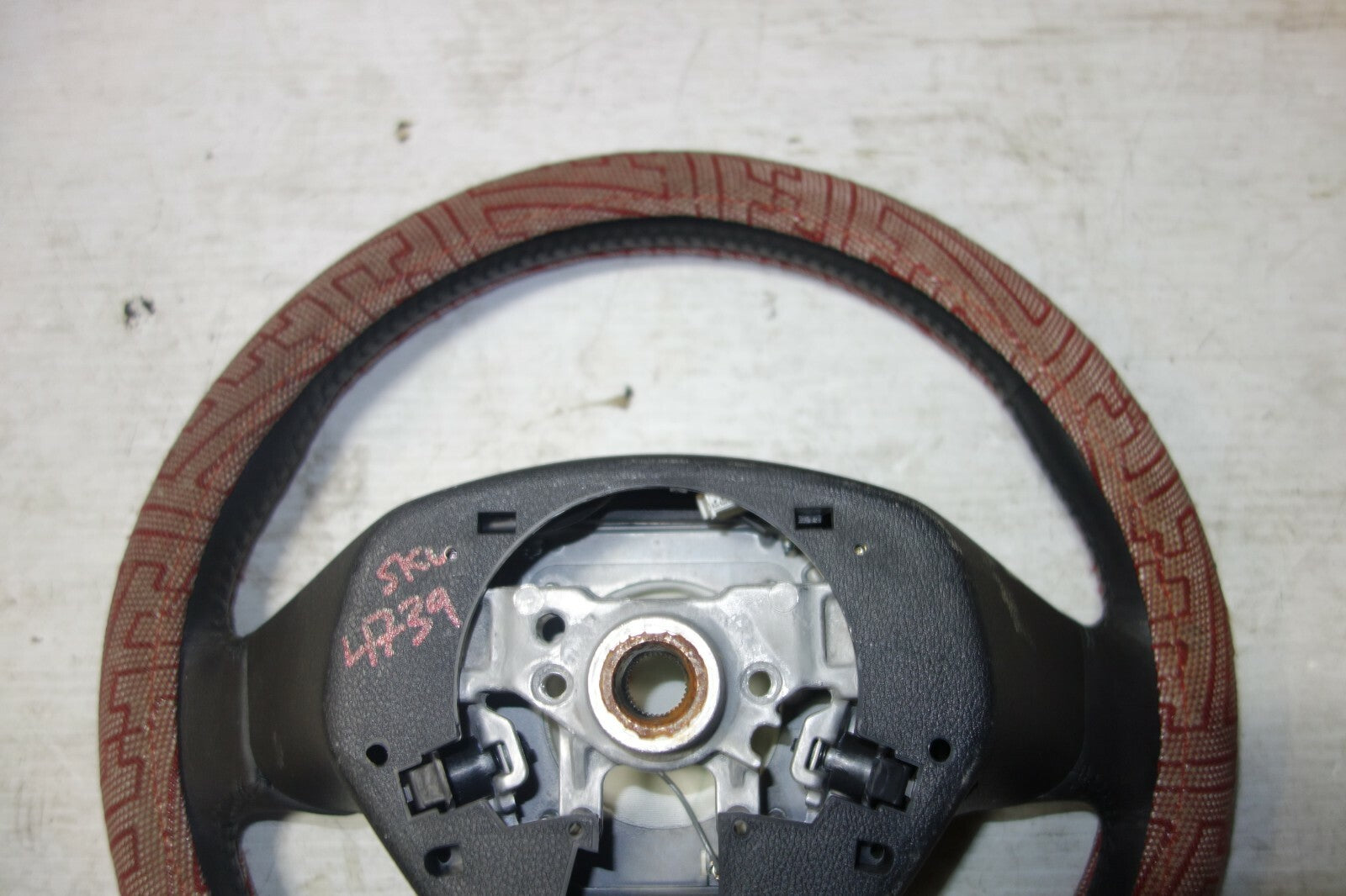 Subaru Legacy / Outback OEM Steering Wheel / Hub Leather With Cover 2005-2009