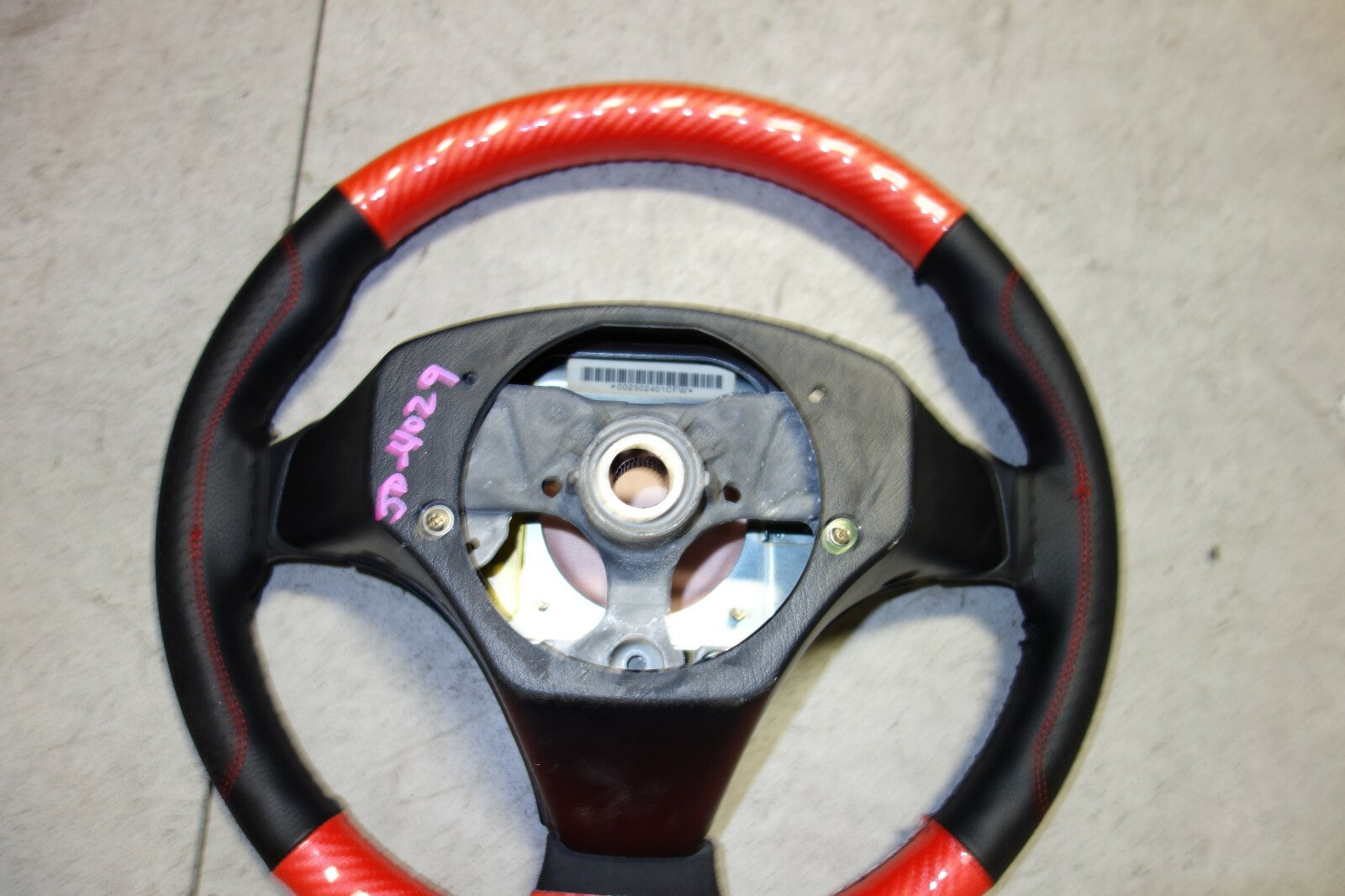JDM 2000-2005 TOYOTA CELICA  STEERING WHEEL HUB ZZT231 ZZT230 VERY RARE